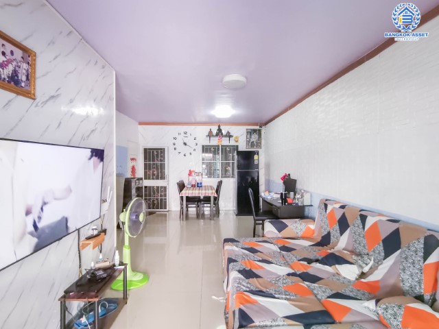 *****ทาวน์เฮ้าส์มือสองย่านนนทบุรี ม.พฤกษาวิลล์33 ปิ่นเกล้า-วงแหวน บนเนื้อที่ 17.4 ตร.ว. ฟังก์ชัน 3 ห้องนอน 2 ห้องน้ำ 1 ที่จอดรถ แถมฟรี! 3 เครื่องปรับอากาศ บ้านพร้อมอยู่ ราคาถูก  ใกล้รถไฟฟ้าสายสีม่วง "สถานีตลาดบางใหญ่" และทางด่วน "ศรีรัช"